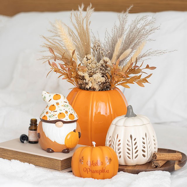Shop Wholesale Autumn Decor >