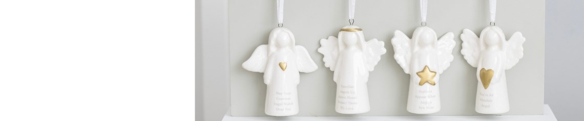 Wholesale hanging decorations in slate, ceramic, fabric and resin. A variety of styles to enhance home decor. Perfect for homeware and gift retailers. No minimum order and worldwide shipping.