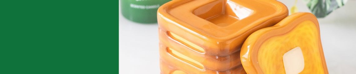 Brunch Club lifestyle gift collection featuring tote bags, scented candles and novelty oil burners with fried egg, avocado, matcha and cinnamon bun designs in green, pink and mocha colours, perfect for trendy gift shops, cafe style retail and wholesale buyers worldwide.