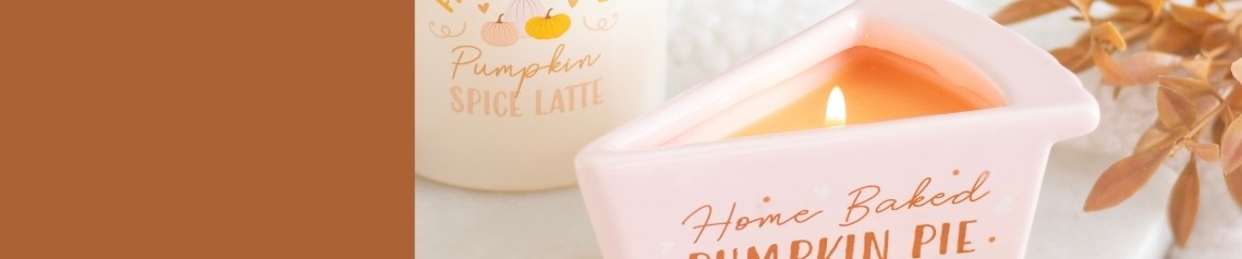 Pumpkin Pie wholesale autumn gift range in pastel pink with cute pumpkin mugs, scented candles and novelty home decor, perfect for cosy autumn displays, seasonal gift shops and customers looking for playful Halloween and harvest gifts. No minimum order and worldwide shipping.