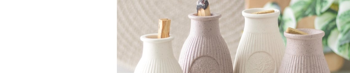 Palo Santo wholesale collection featuring sticks, chips and neutral-toned burners for spiritual cleansing and home fragrance. Ethically sourced, no minimum order, worldwide delivery.