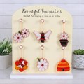 A Mini Daisy Picking Suncatcher